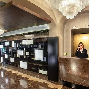 **** Otel The Style İtalya